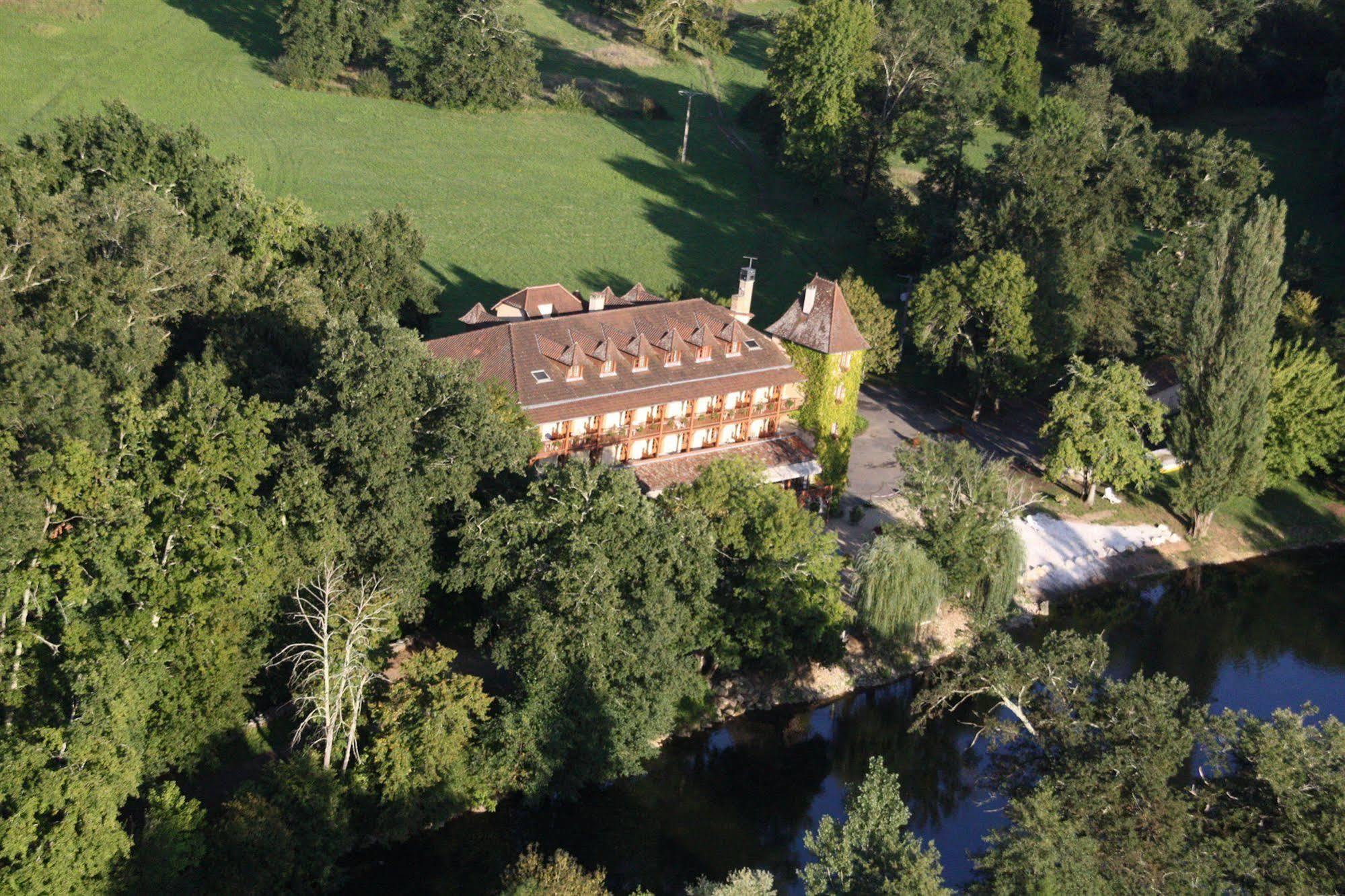Hotel Restaurant L'Ecluse Antonne-et-Trigonant Buitenkant foto